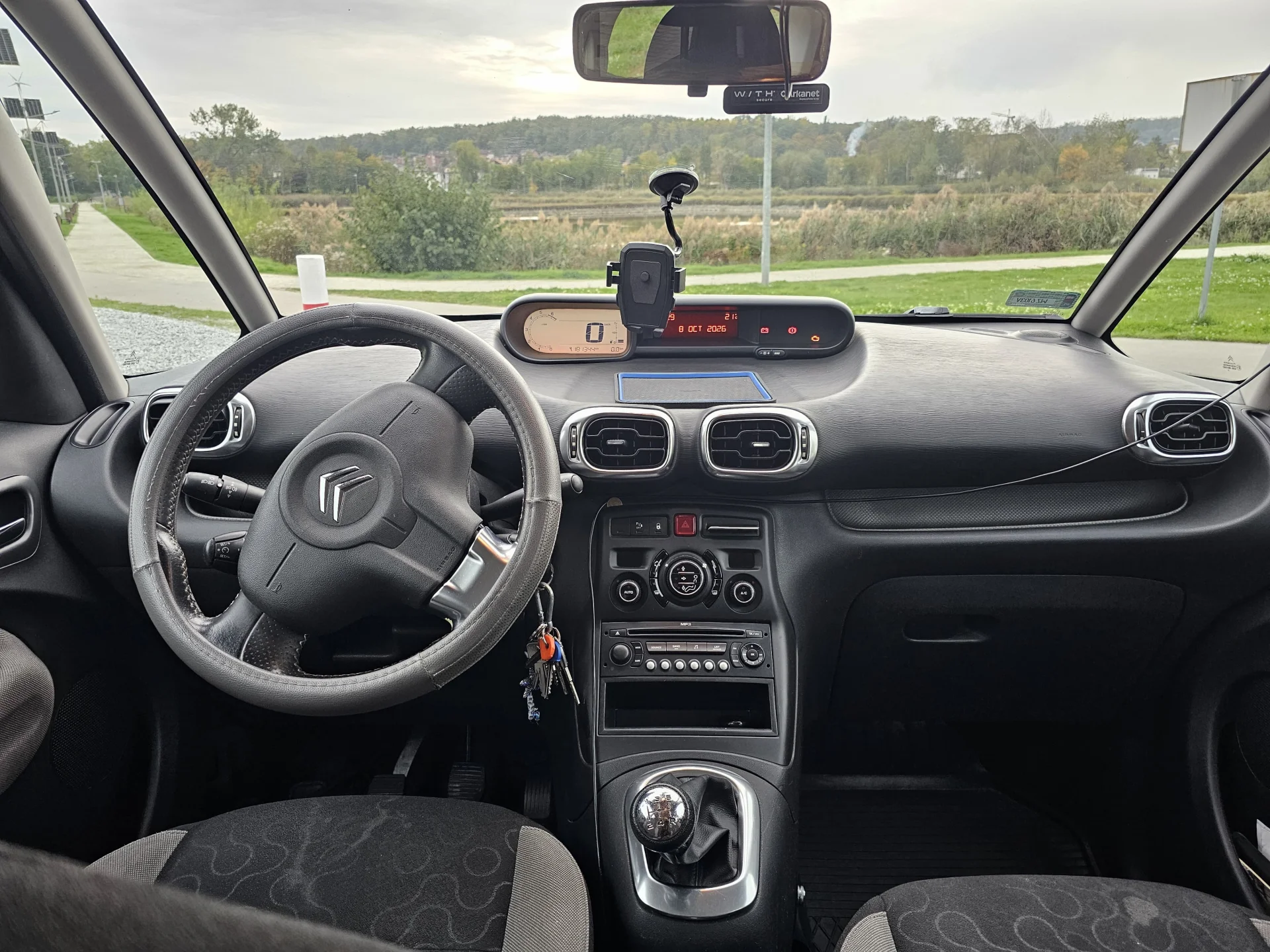 Citroen C3 Picasso 1.6 120 KM - zadbany, gotowy na kolejne kilometry – zdjęcie 9