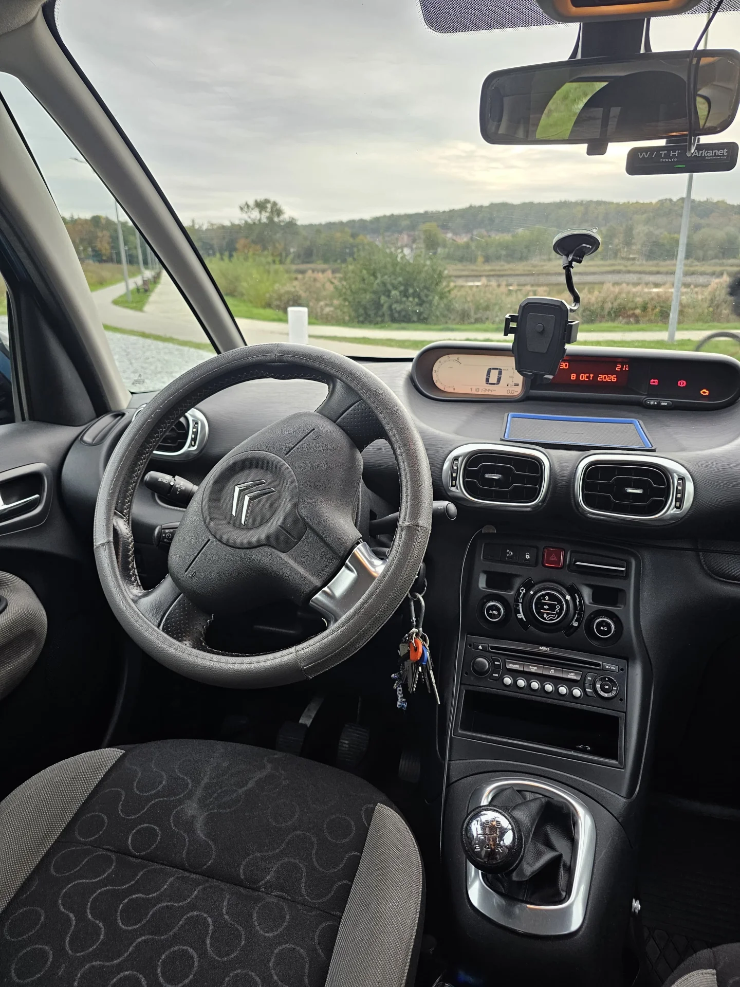 Citroen C3 Picasso 1.6 120 KM - zadbany, gotowy na kolejne kilometry – zdjęcie 12