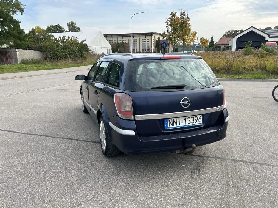 Opel Astra h 1.7d Hak – zdjęcie 4