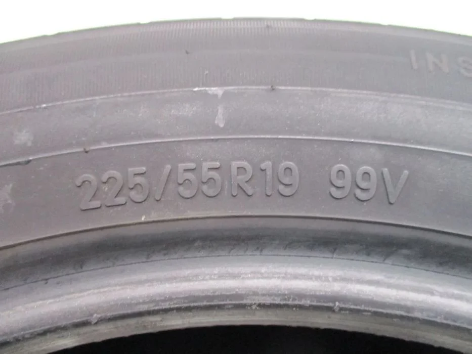 opony 225 55 19 99v toyo - lato – zdjęcie 3