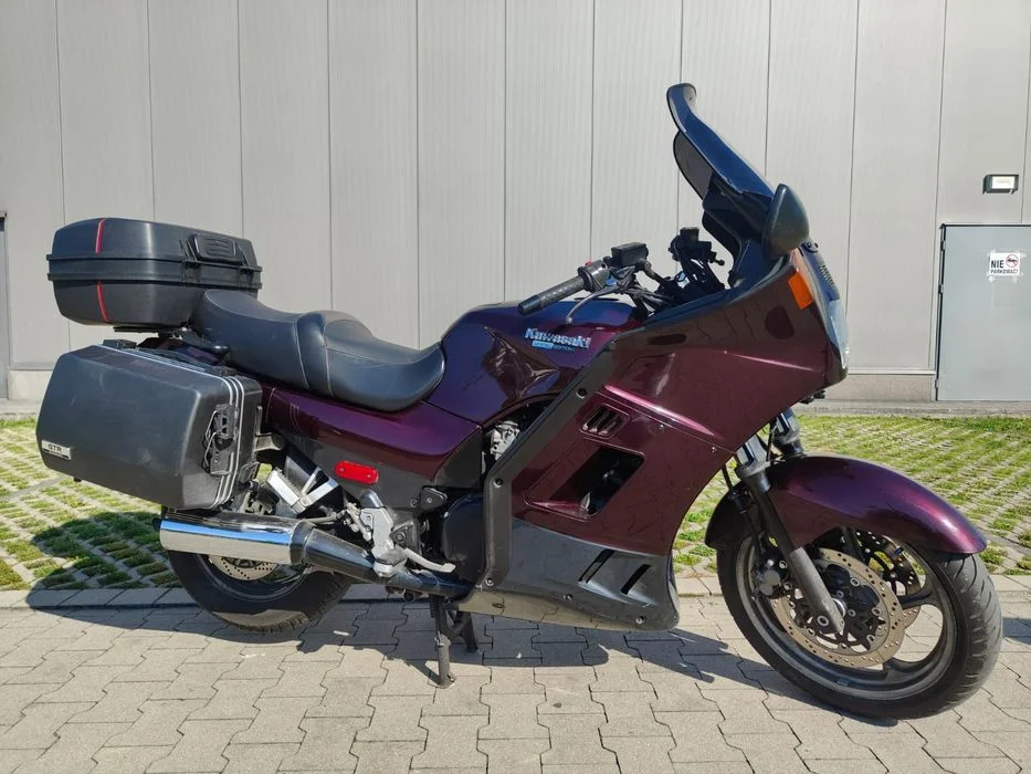 Kawasaki GTR1000 – zdjęcie 2