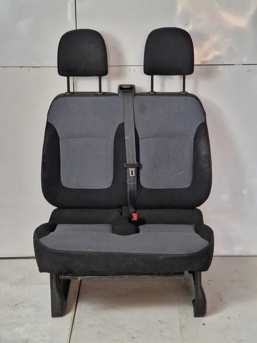 Fotel Pasażera Podwójny Kanapa – Opel Vivaro B / Renault Trafic III OV2C8820 – zdjęcie 2