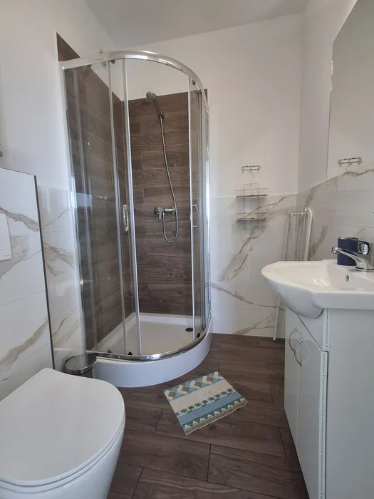 Krynica Morska, nowe pokoje do wynajęcia. Blisko centrum – zdjęcie 4