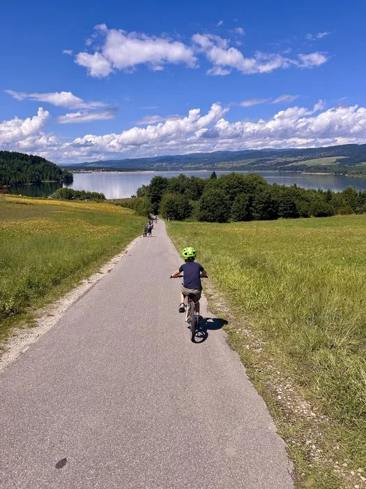 Domek w górach jezioro z prywatna balia jacuzzi velo czorsztyn wakacje – zdjęcie 9