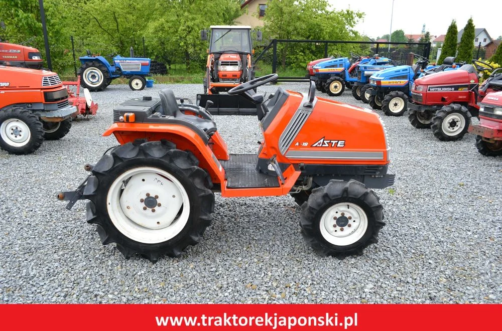 Traktorek japoński mini traktor Iseki Kubota japonski