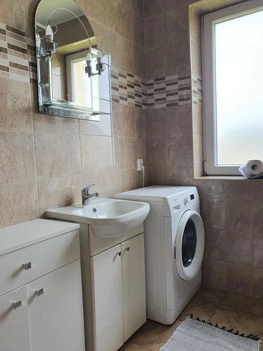 Mieszkania, kwatery pracownicze, mieszkania na doby, apartament ,noclegi dla pracowników Dąbrowa Górnicza, Noclegi pracownicze ul. Różana – zdjęcie 4