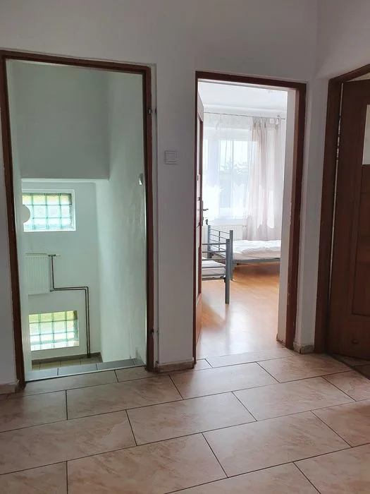 Mieszkania, kwatery pracownicze, mieszkania na doby, apartament ,noclegi dla pracowników Dąbrowa Górnicza, Noclegi pracownicze ul. Różana – zdjęcie 6
