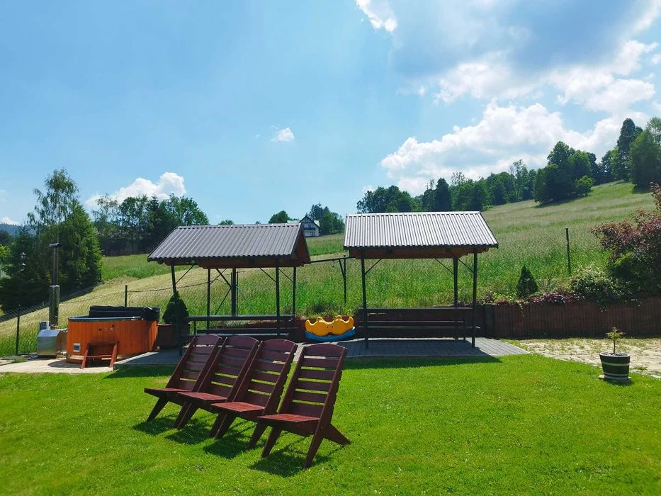 noclegi Korbielów dom domek w górach na wyłączność pokoje letni basen bania jacuzzi – zdjęcie 3