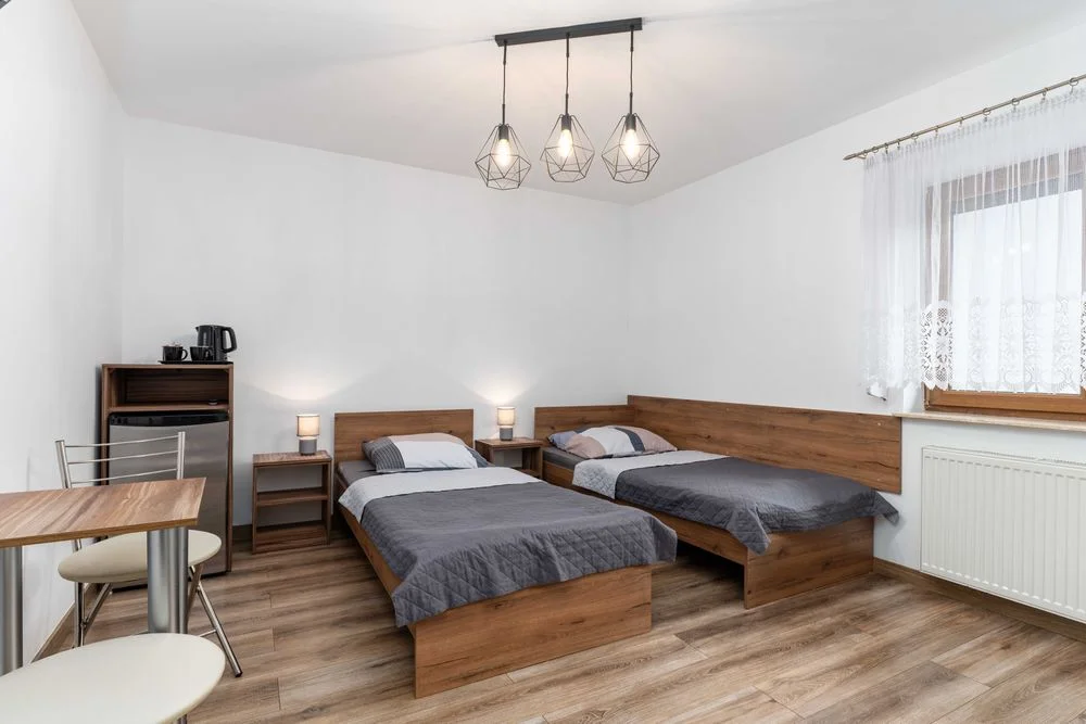 Noclegi przy gondoli Szczyrk, pokoje, jacuzzi, sauna, parking – zdjęcie 3