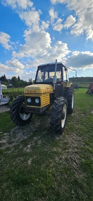 Leyland Marshall 704 4x4 Synchro – zdjęcie 2