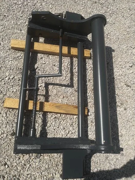 Zamiatarka 200 cm mocowanie Massey Ferguson JCB Q fit New Holland – zdjęcie 10