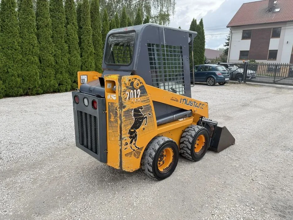 MUSTANG 2012 Bobcat MINIŁADOWARKA ŁADOWARKA / Z NIEMIEC / SZEROKOŚĆ 90CM! / 5035 180 120 jcb schaeff weidemann schaffer avant czesci case bobcat kramer gehl s70 wacker wl25 L23 L28 S100 S130przegub – zdjęcie 5