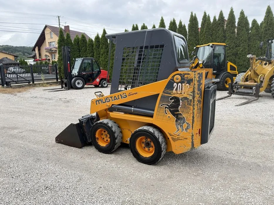 MUSTANG 2012 Bobcat MINIŁADOWARKA ŁADOWARKA / Z NIEMIEC / SZEROKOŚĆ 90CM! / 5035 180 120 jcb schaeff weidemann schaffer avant czesci case bobcat kramer gehl s70 wacker wl25 L23 L28 S100 S130przegub – zdjęcie 2