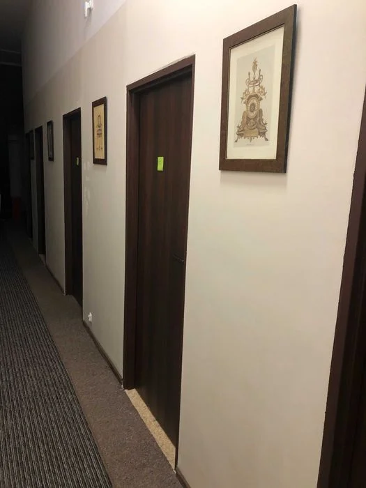 noclegi, ścisłe centrum Aleja NMP – zdjęcie 2