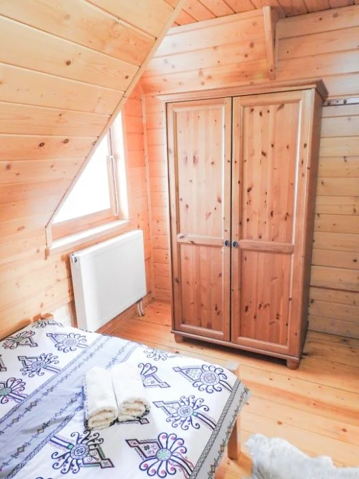 Domki góralskie z balii Wynajem Jacuzzi Balia Sauna Plac zabaw Nocleg Wolne terminy na sylwestra Ferie zimowe – zdjęcie 6