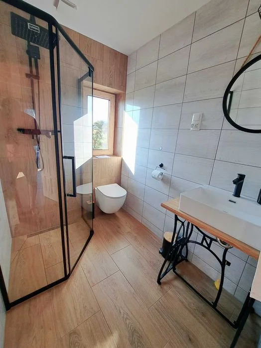 Domki góralskie z balii Wynajem Jacuzzi Balia Sauna Plac zabaw Nocleg Wolne terminy na sylwestra Ferie zimowe – zdjęcie 11