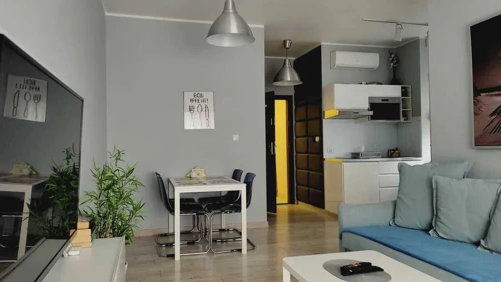 Nocleg Inowrocław -Apartament w Solankach -bezpłatny parking podziemny – zdjęcie 4