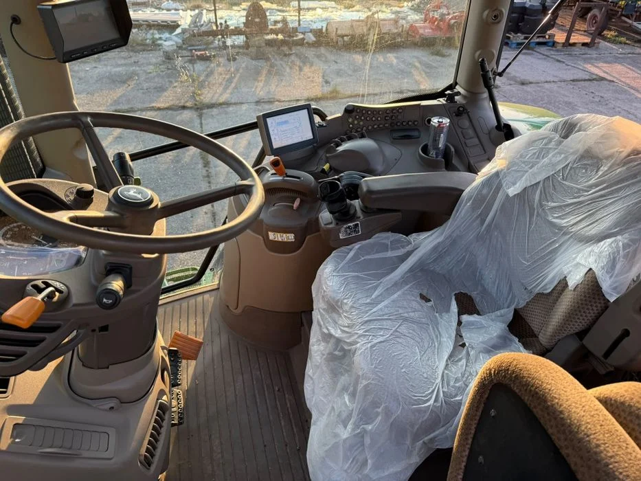 Ciągnik Rolniczy John Deere R6125 – zdjęcie 4