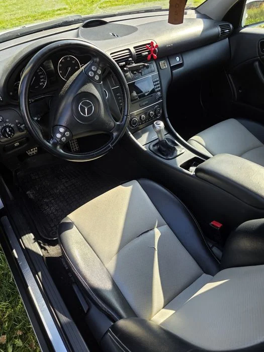 Spr edsm Ładnego Mercedesa – zdjęcie 3