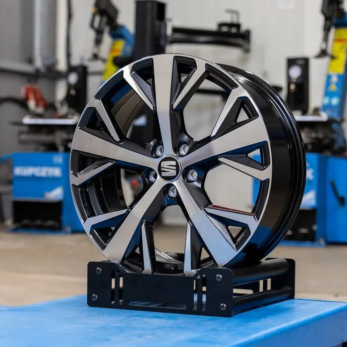 NOWE ORYGINALNE Felgi aluminiowe Seat 18" - Arona Ibiza – zdjęcie 3