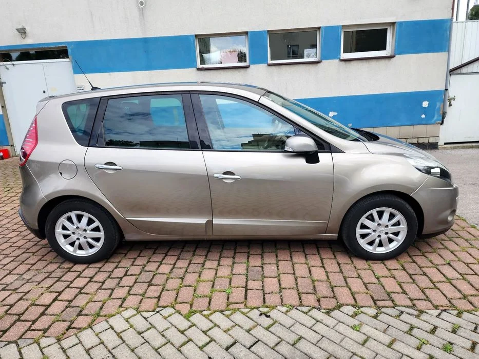 Renault Scenic 2.0 140KM Automat Skóra Navi Keyless Privilege PIĘKNY benzyna – zdjęcie 7