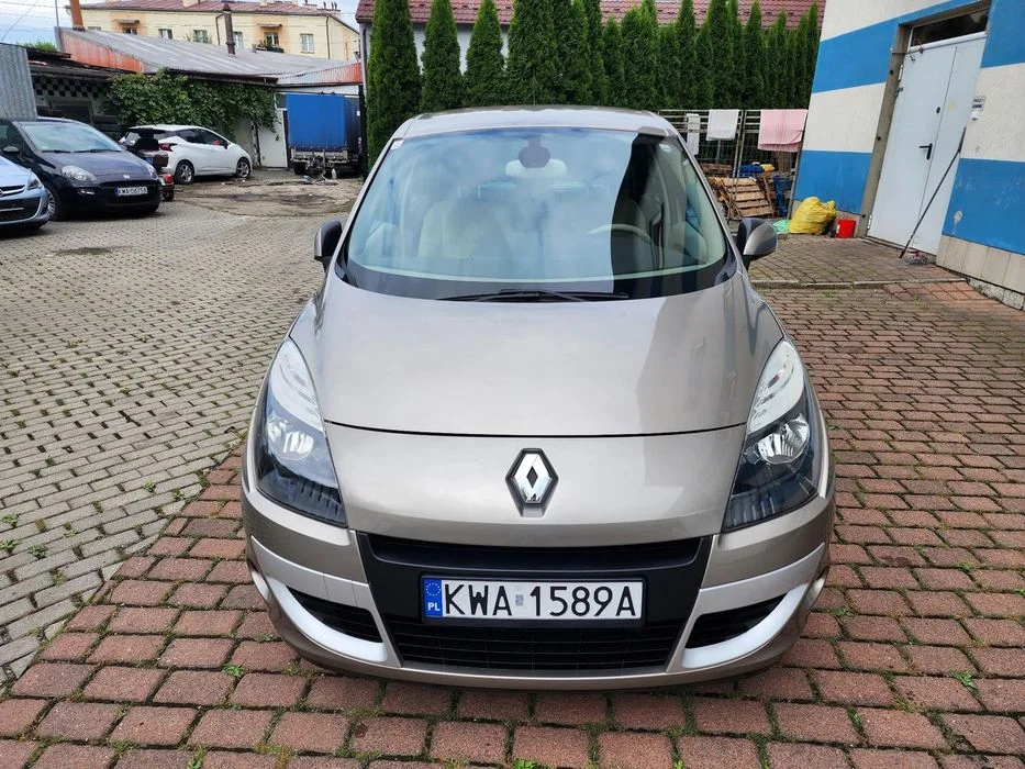 Renault Scenic 2.0 140KM Automat Skóra Navi Keyless Privilege PIĘKNY benzyna – zdjęcie 5