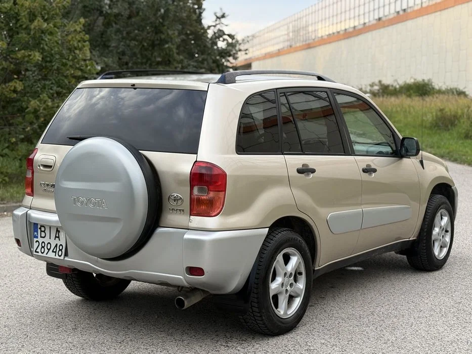 Toyota RAV4 4x4 2.4 Benzyna Automat – prywatnie! Godna Uwagi! – zdjęcie 3