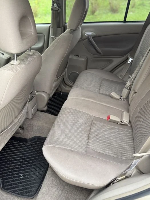 Toyota RAV4 4x4 2.4 Benzyna Automat – prywatnie! Godna Uwagi! – zdjęcie 5