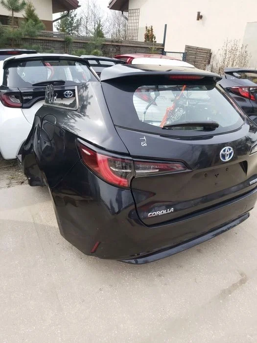 TOYOTA Corolla E21 narożnik zakończenie podszybia prawe 53823 – zdjęcie 6