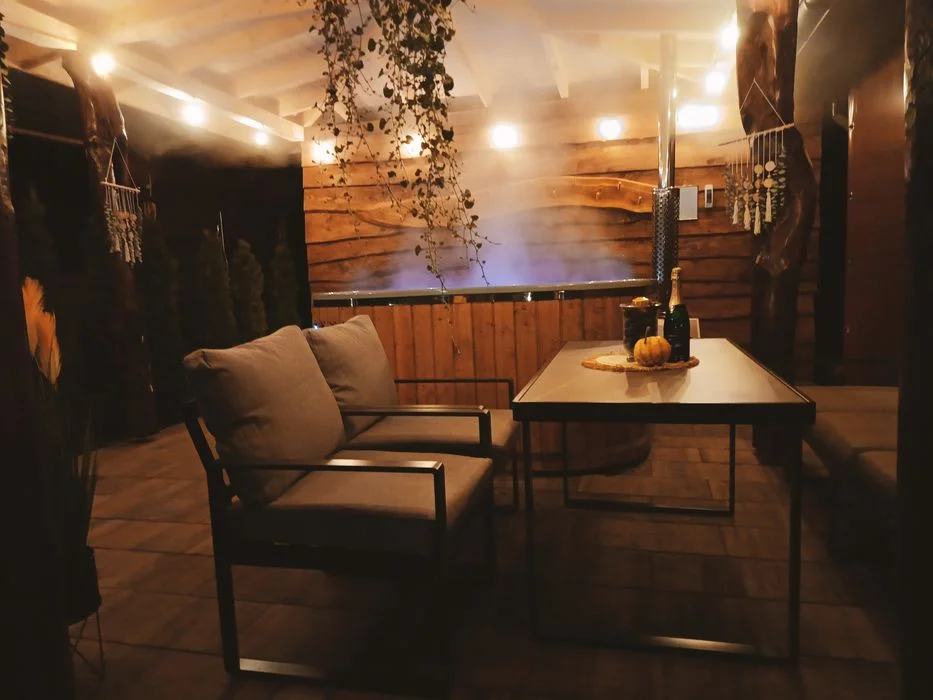 Domki z Jacuzzi Solina Bieszczady – zdjęcie 6
