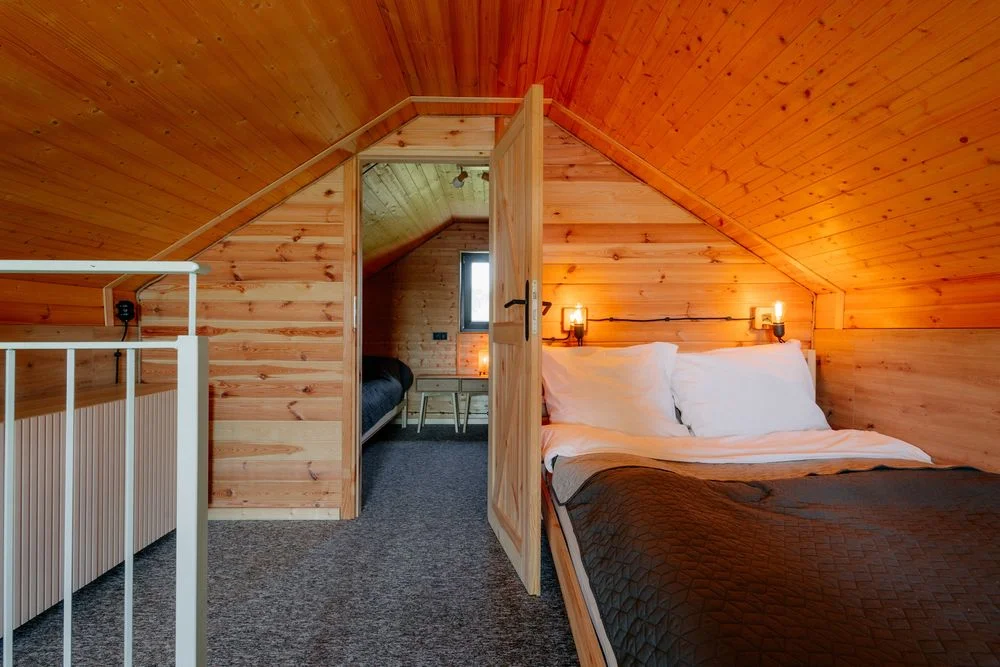 Domki z widokiem na jezioro +jacuzzi +sauna w cenie – zdjęcie 10