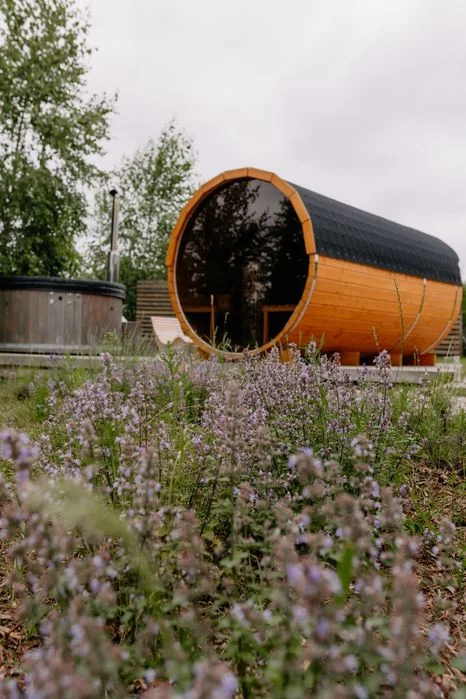 Domki z widokiem na jezioro +jacuzzi +sauna w cenie – zdjęcie 6
