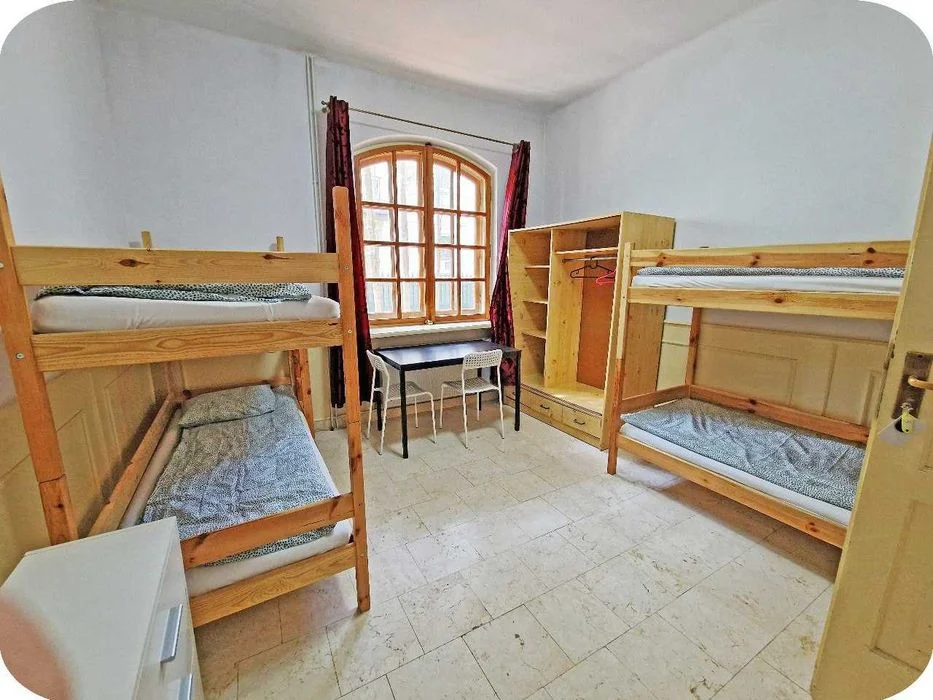 hostel - район WLOCHY ul. Flagowa - хостел, pokoje 2-4-6 местные – zdjęcie 6