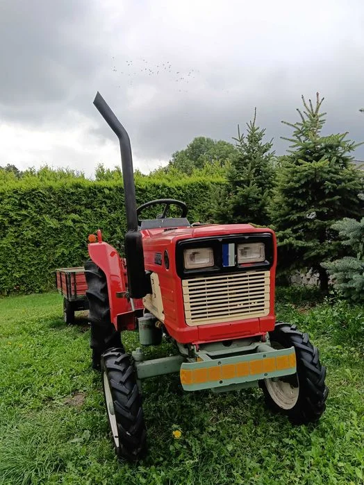 Traktor Yanmar 1702 silnik 21KM (17KMPTO) – zdjęcie 3