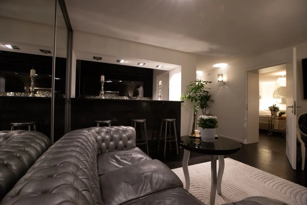 Diamond PRYWATNY BASEN I SAUNA Poznań Apartament Premium Zaręczyny Rocznice Okazje – zdjęcie 8