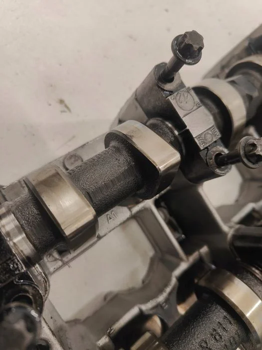 mercedes w204 w211 w209 2.2 diesel om646 a6460100820 głowica silnika wałki – zdjęcie 3
