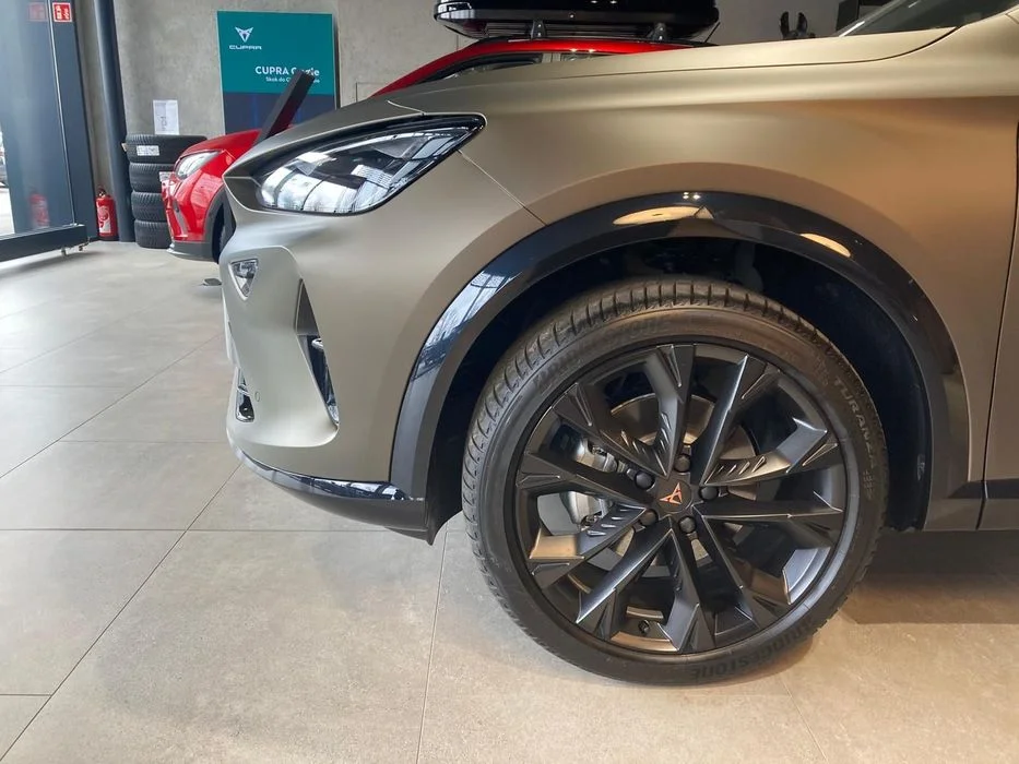 Cupra Formentor 2.0 TSI 4Drive VZ DSG Elektryczna klapa bagażnika – zdjęcie 3