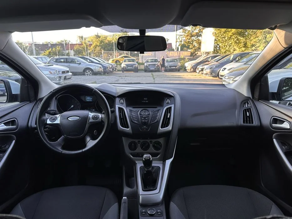 Ford Focus MK3 – 1.6 Benzyna 120KM – Manual – Niski przebieg – Zadbane – Klima – Grzane fotele – 2013 – zdjęcie 8