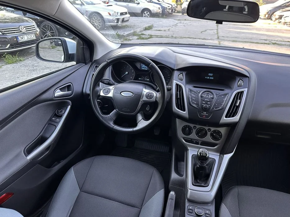 Ford Focus MK3 – 1.6 Benzyna 120KM – Manual – Niski przebieg – Zadbane – Klima – Grzane fotele – 2013 – zdjęcie 7