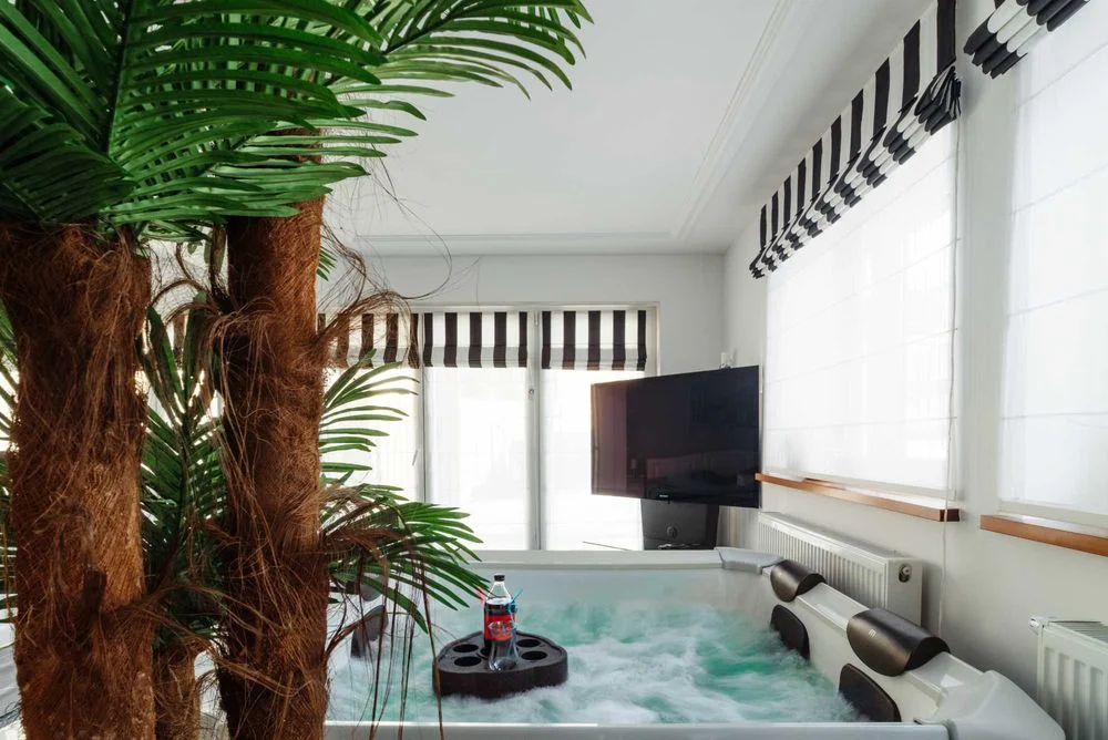 Apartament Domek Nastrojowy LOVE SPA JAUCUZZI w pokoju na wyłączność na życzenie śniadanie do pokoju strefa grill wypoczynek jacuzzi rowery E-bike – zdjęcie 3