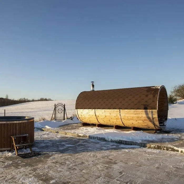Domek nad jeziorem Mazury sauna i bania wolne terminy – zdjęcie 8
