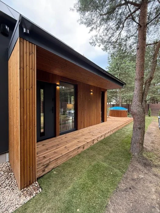 Domek nad jeziorem, las jacuzzi prywatne – zdjęcie 5