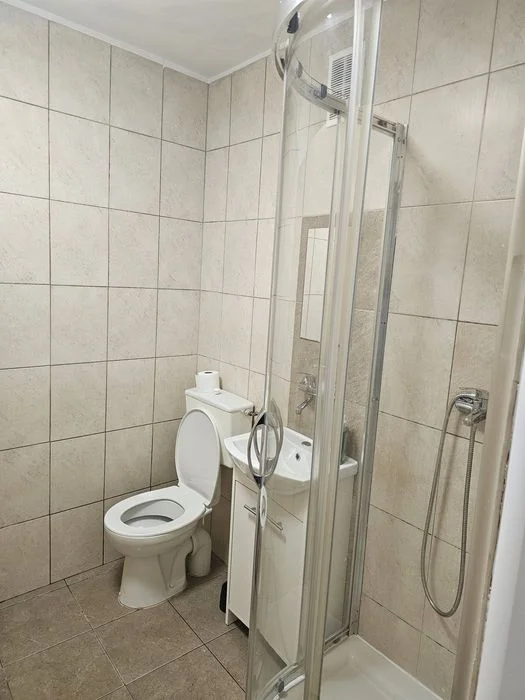 Pokoje gościnne noclegi kwatery ulica hodura Rondo matecznego Krakow – zdjęcie 6