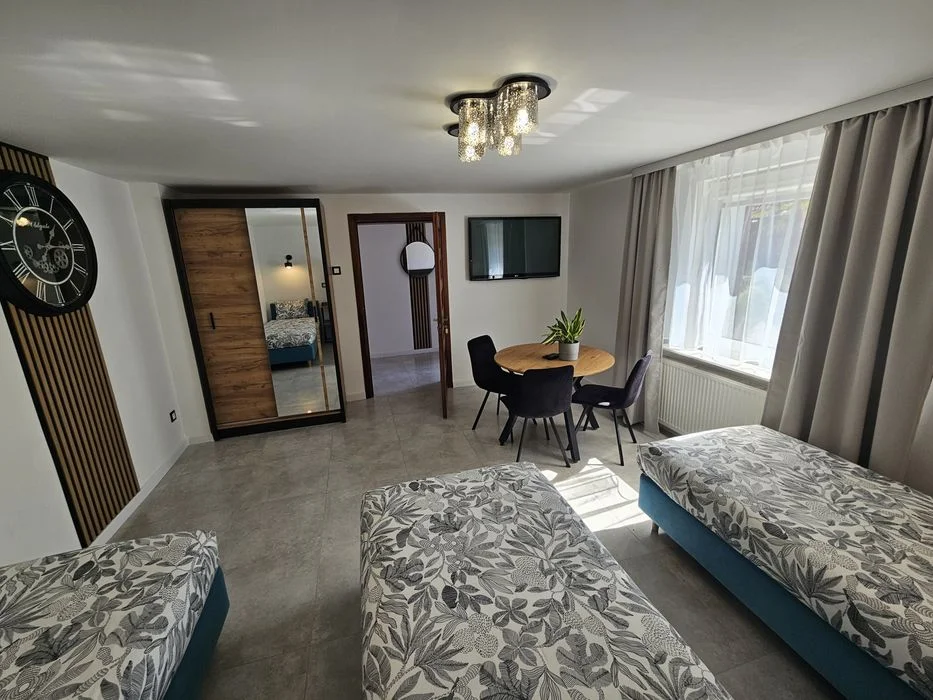 Apartament dwupokojowy 5 osobowy nad morzem 100 metrów do plaży Rewa