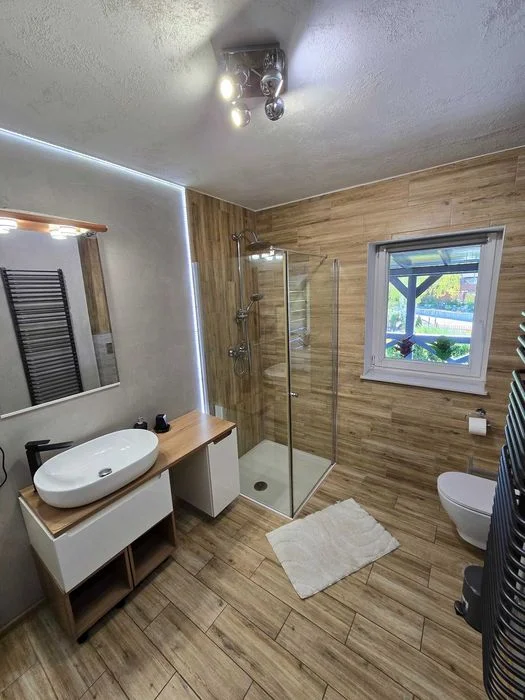DOMKI i APARTAMENTY Słoneczna Idylla SAUNA JACUZZI koło Karpacza – zdjęcie 10