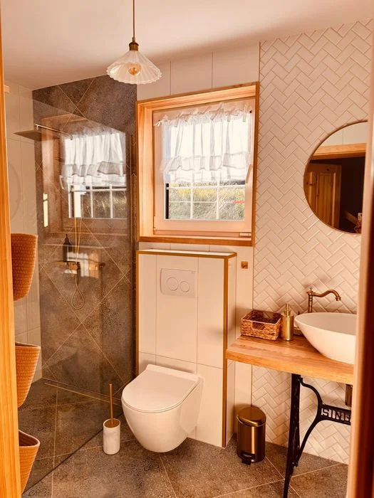 Dom na wynajem w Bieszczady z basenem i jacuzzi / na wyłączność / widok na góry – zdjęcie 10