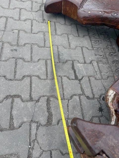 KRUPP szczęki tnąco kruszące do koparki wyburzeniowej waga 2000 kg używane obrotowe – zdjęcie 6