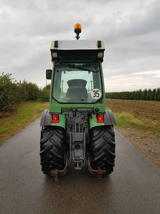 Fendt 208v Ciągnik Sadowniczy – zdjęcie 4