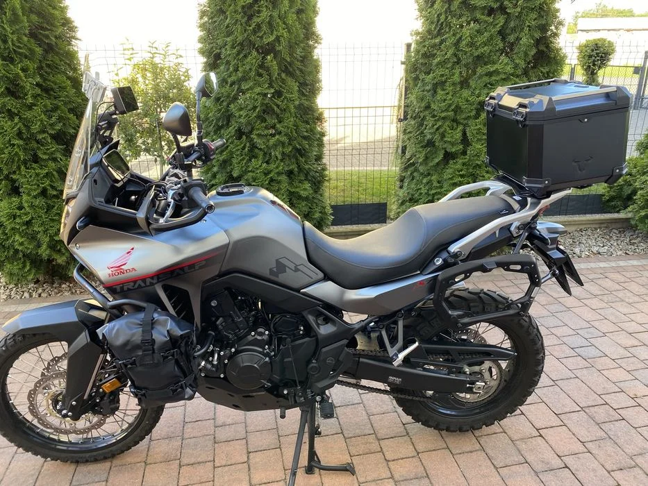 Honda Transalp XL 750 z 2024r.