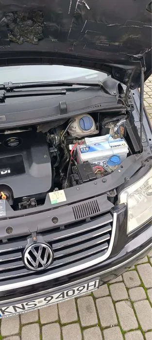 VW Sharan 1.9 TDI 4x4 (4Motion) – Doinwestowany na 20 tys. zł! / Faktury / 8x Alu / Webasto – zdjęcie 4